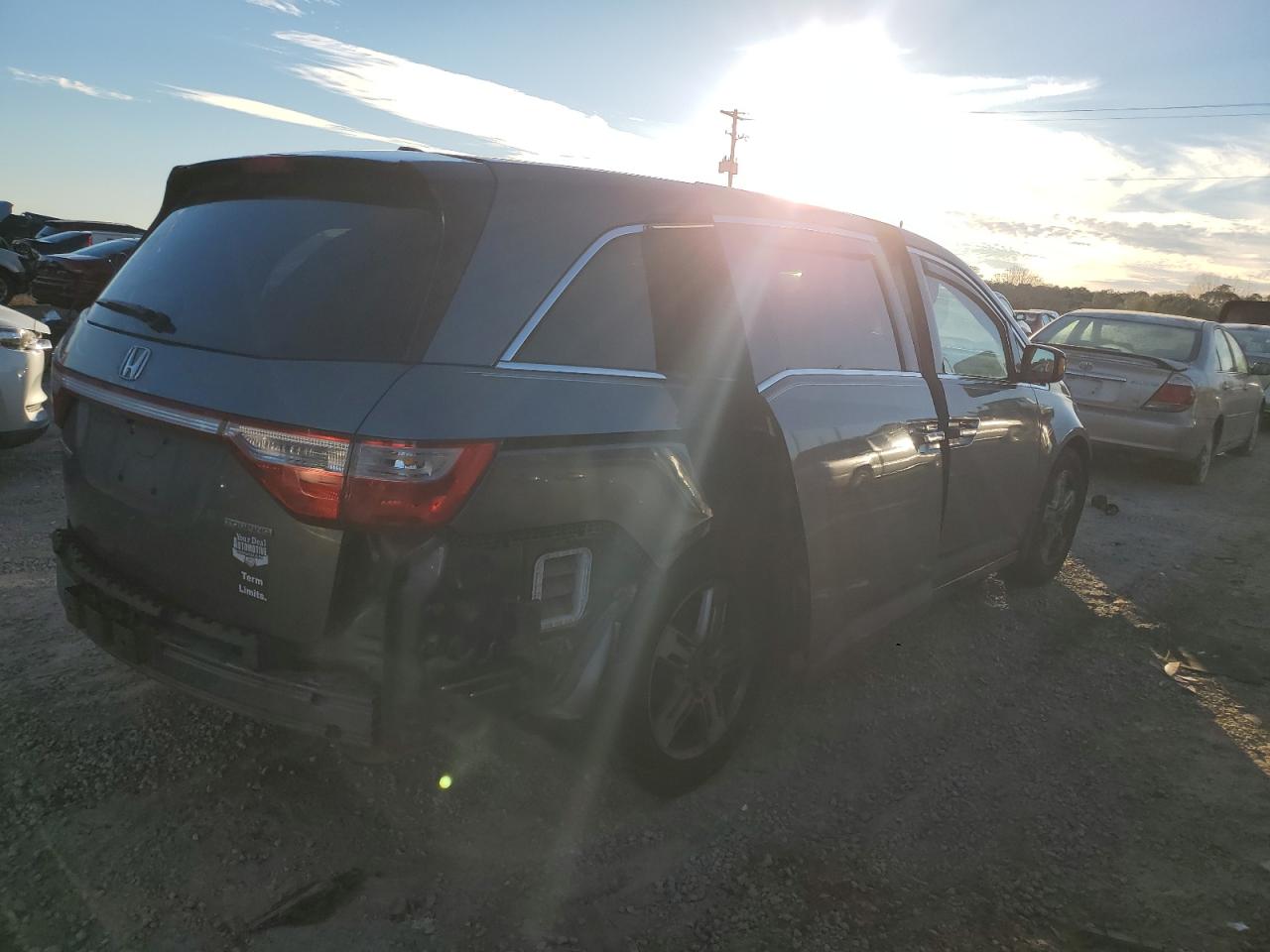 2013 Honda Odyssey VIN 5FNRL5H91DB008548 Copart auction photo, all over damage thumbnail 3