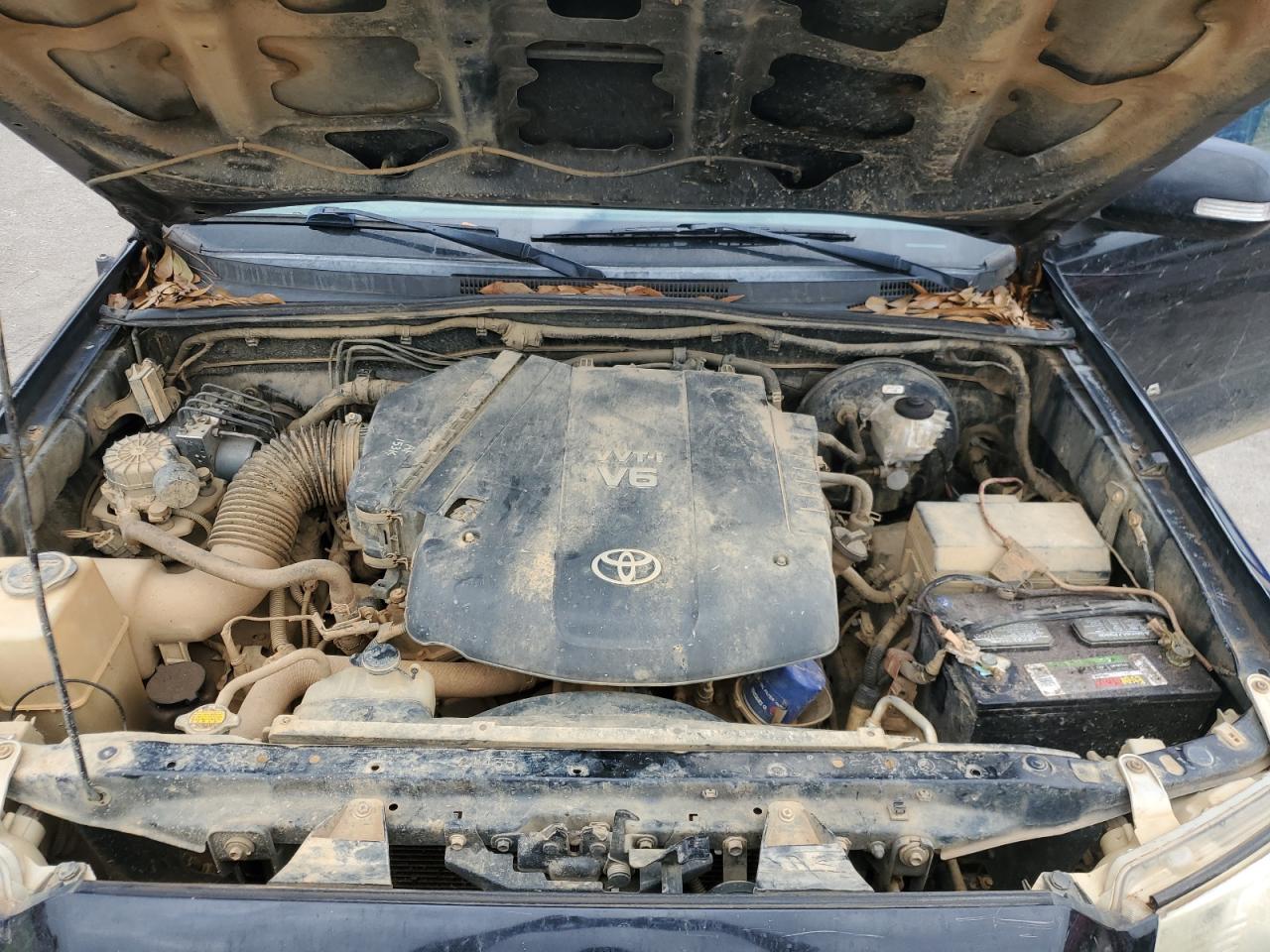 2012 Toyota Tacoma VIN 5TFLU4EN8CX028993 Copart auction photo, minor dent/scratches damage thumbnail 11