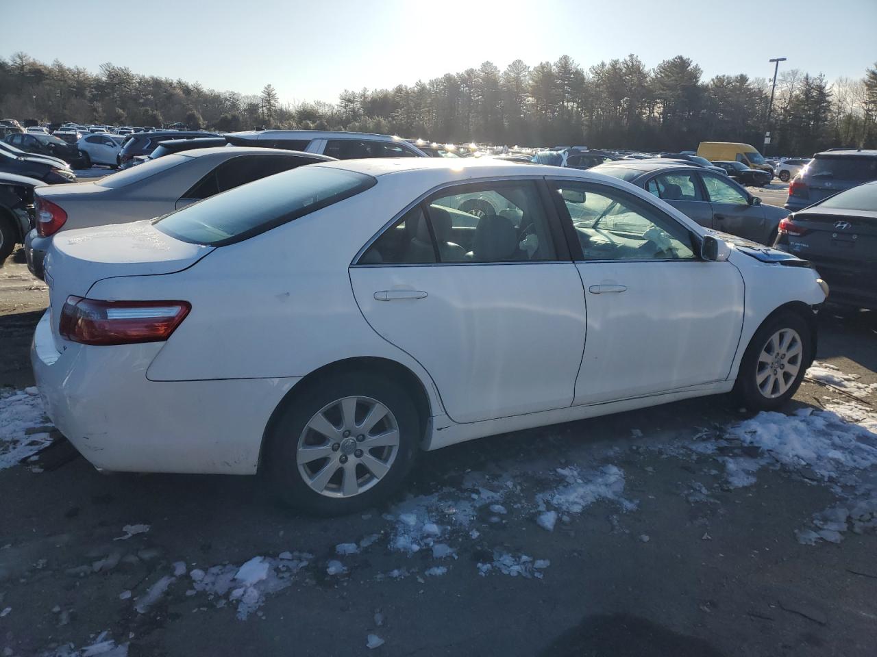2008 Toyota Camry VIN 4T1BE46KX8U756669 Copart auction photo, front end / minor dent/scratches damage thumbnail 3