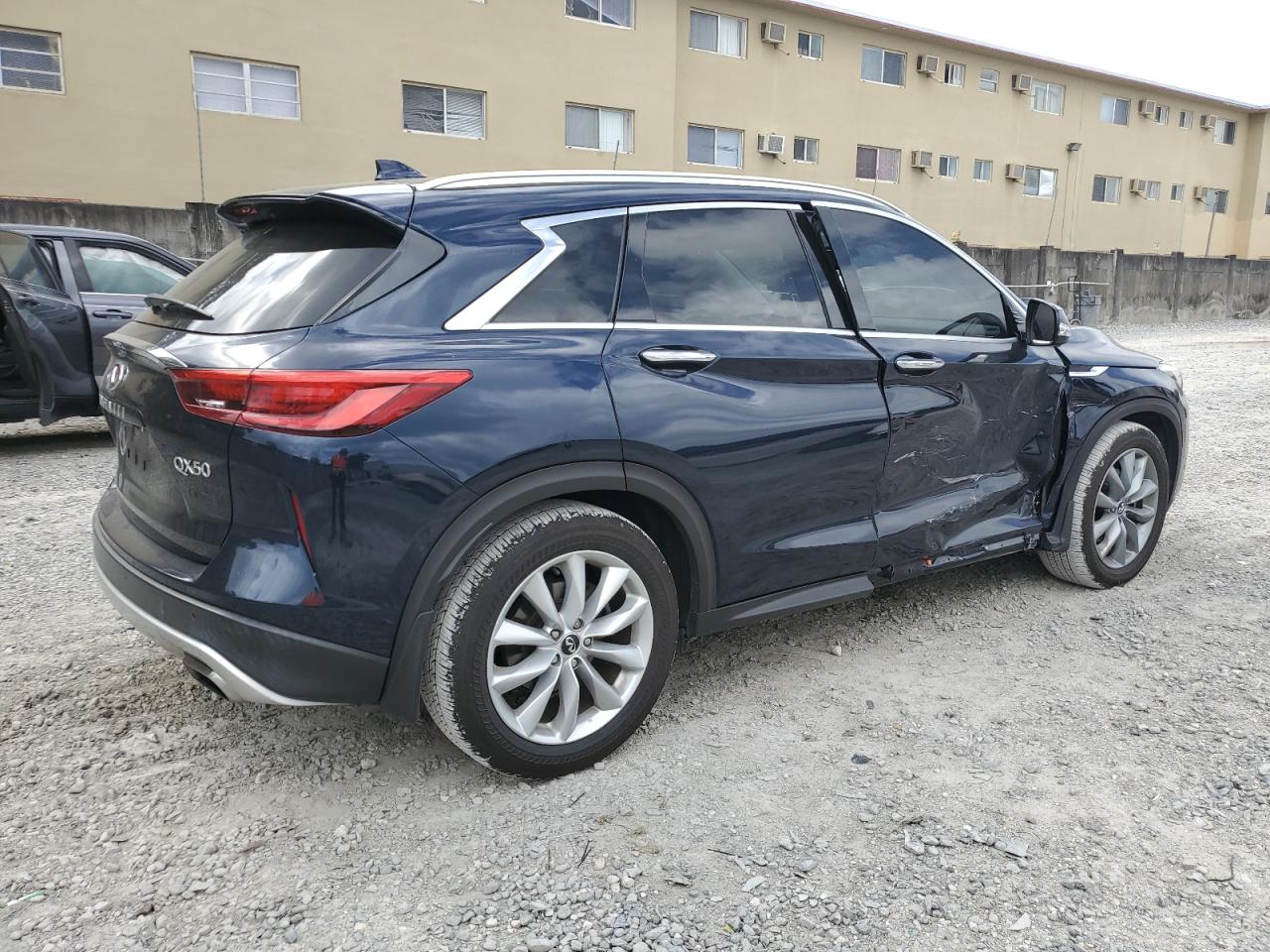 2019 Infiniti QX50 VIN 3PCAJ5M14KF128540 Copart auction photo, side damage thumbnail 3