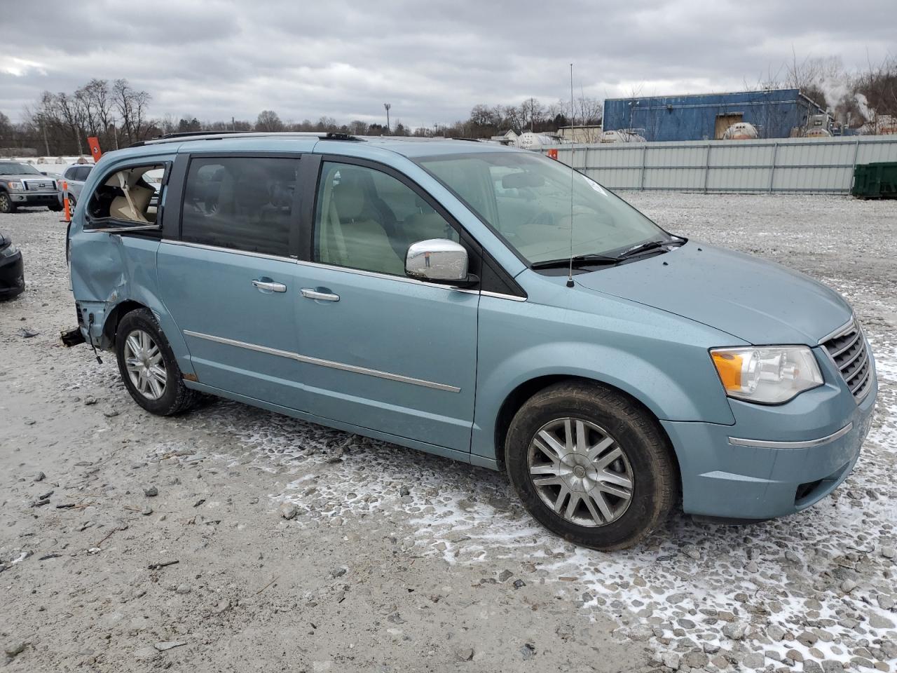 2009 Chrysler Town & Country VIN 2A8HR64X29R530680 Copart auction photo, rear end damage thumbnail 4
