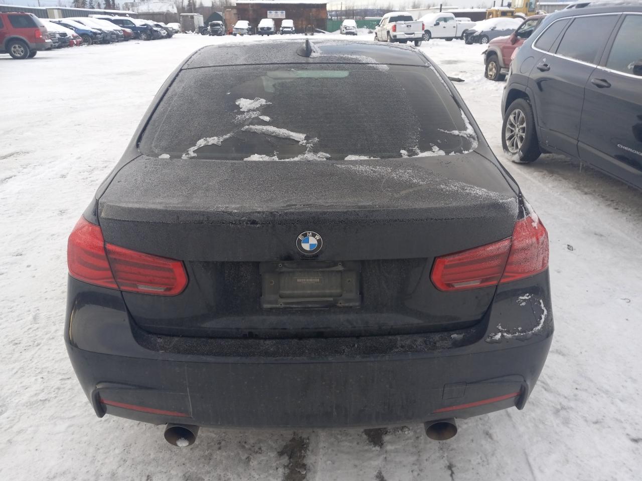 2018 BMW 3er VIN WBA8B7C57JA576738 Copart auction photo, side damage thumbnail 6