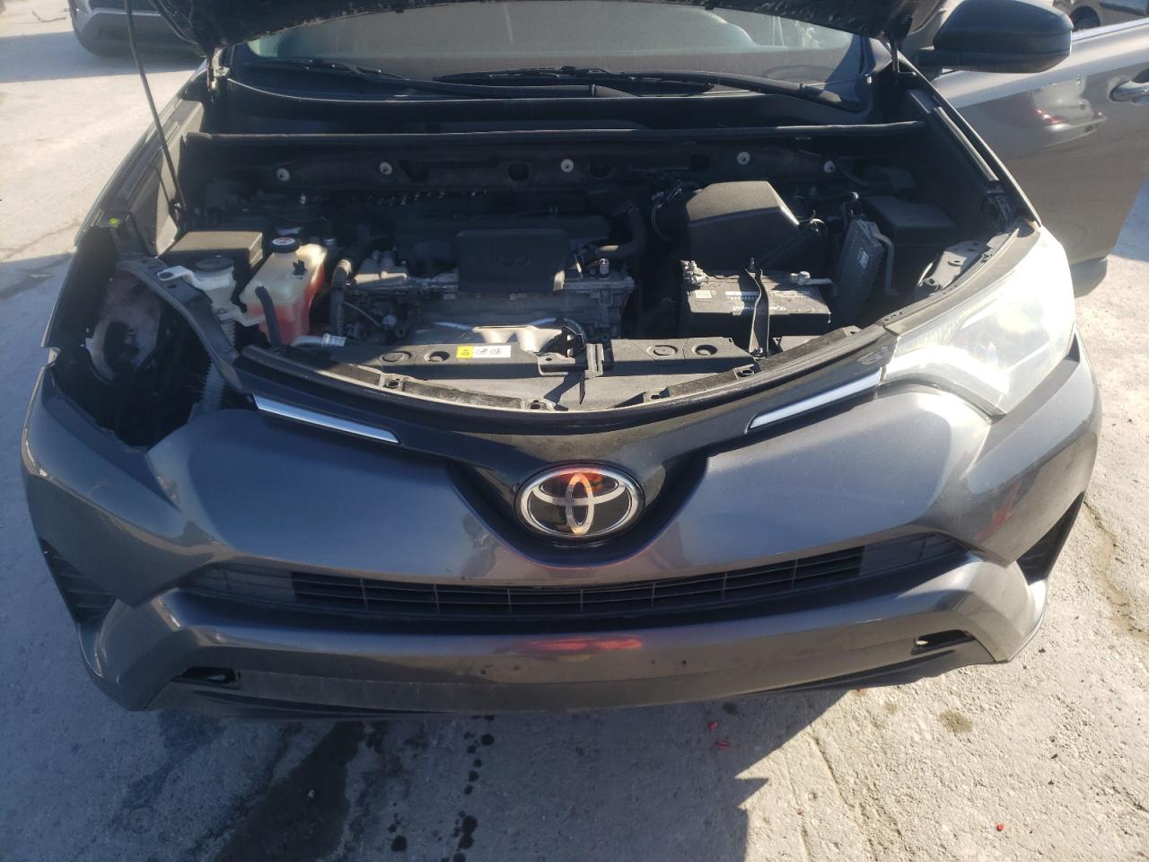2017 Toyota RAV 4 VIN JTMBFREV3HJ125595 Copart auction photo, side / front end damage thumbnail 11