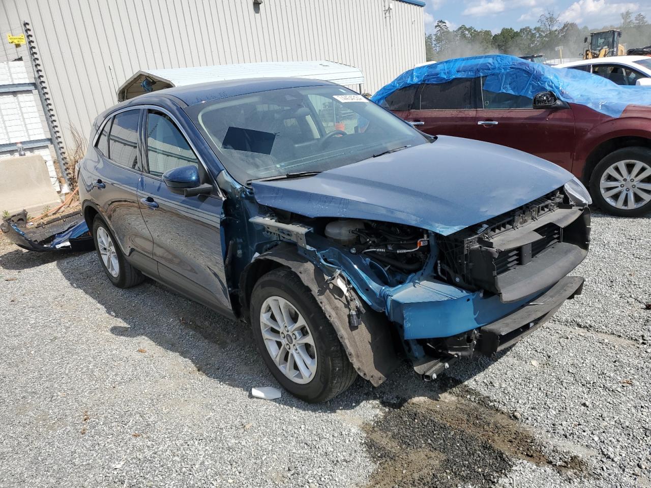 2020 Ford Escape VIN 1FMCU0G65LUC56347 Copart auction photo, front end damage thumbnail 4