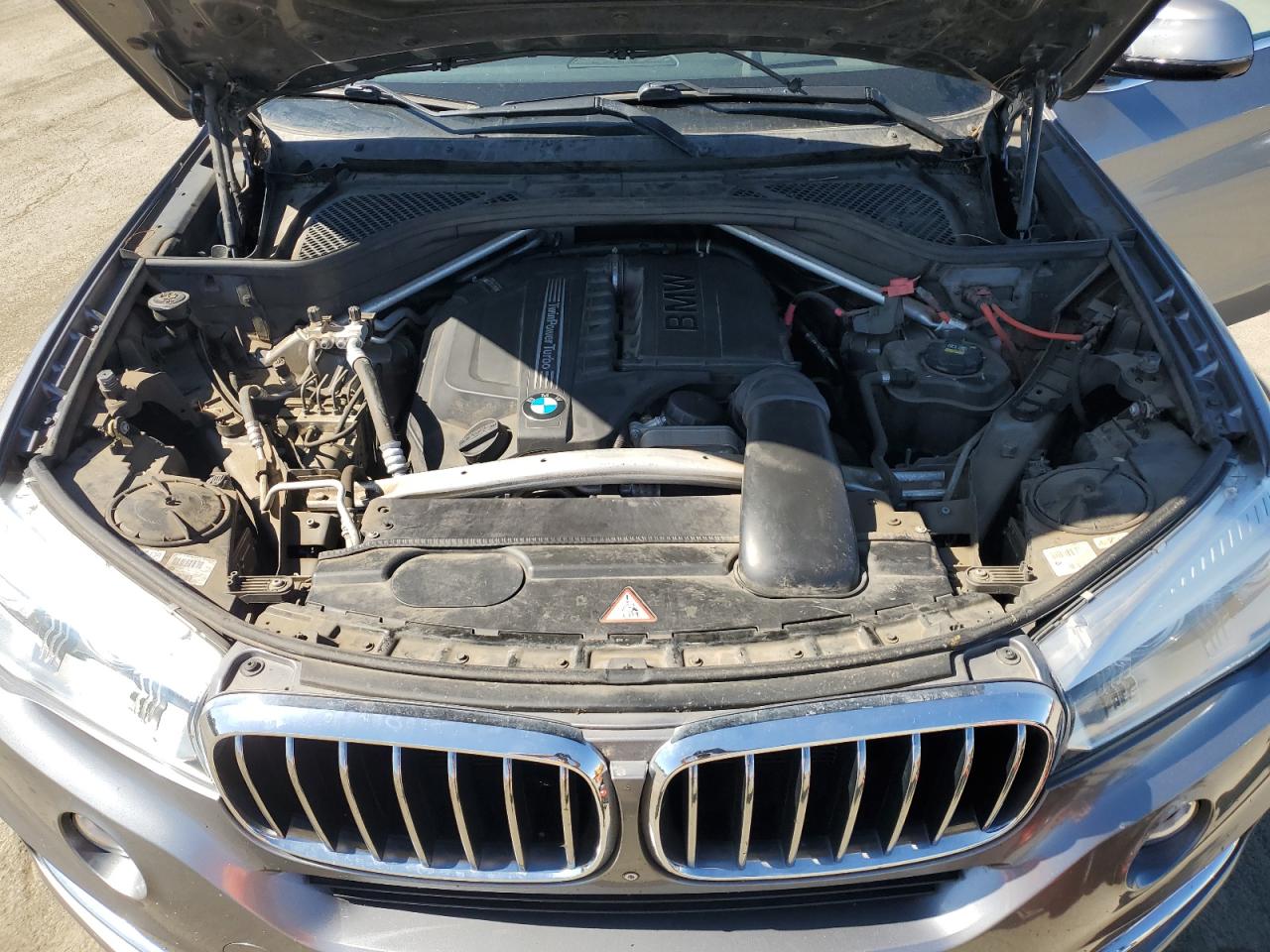 2015 BMW X5 VIN 5UXKR0C59F0P04694 Copart auction photo, rear end damage thumbnail 11