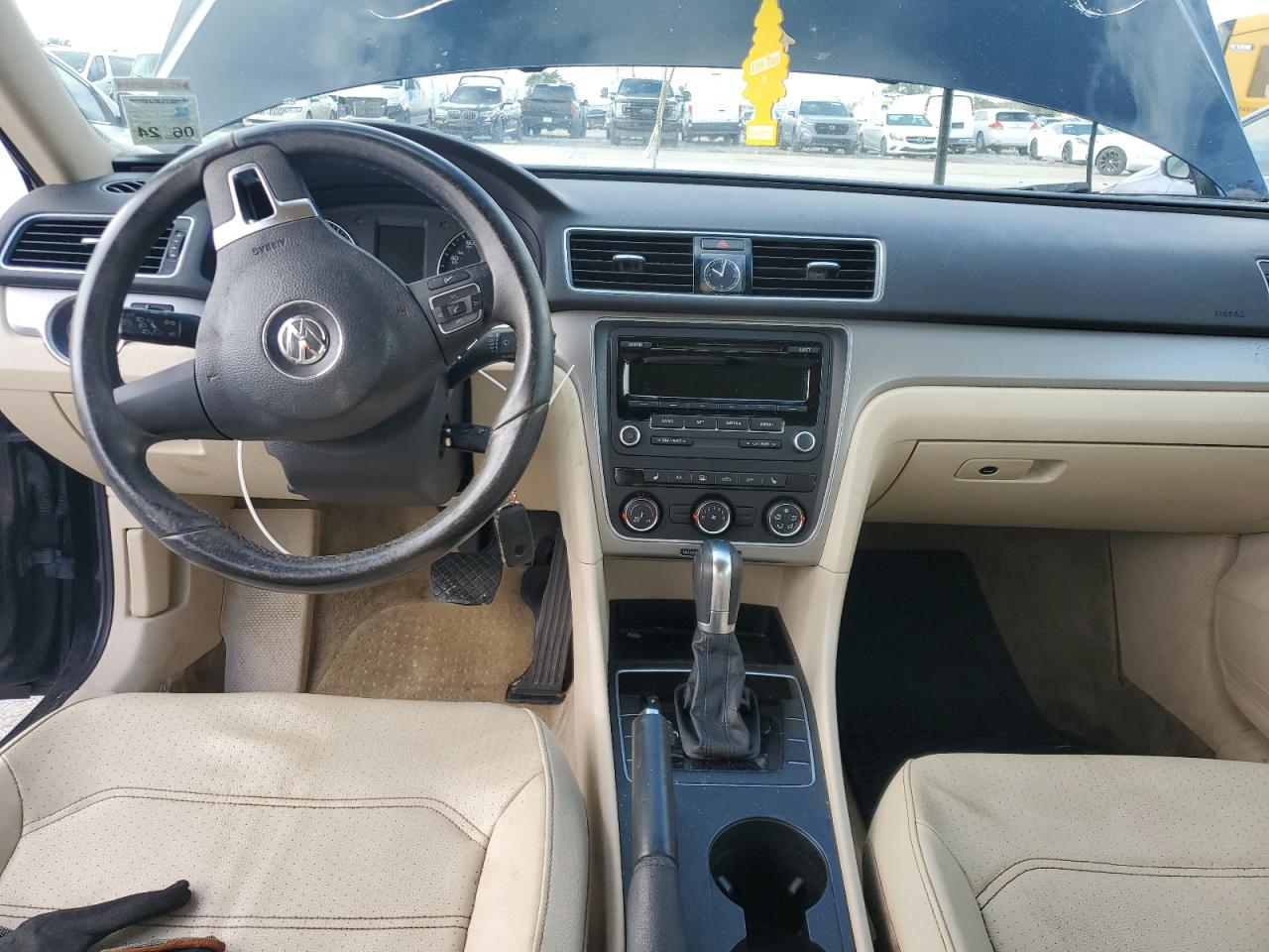 2014 Volkswagen Passat VIN 1VWAS7A38EC062815 Copart auction photo, front end damage thumbnail 8