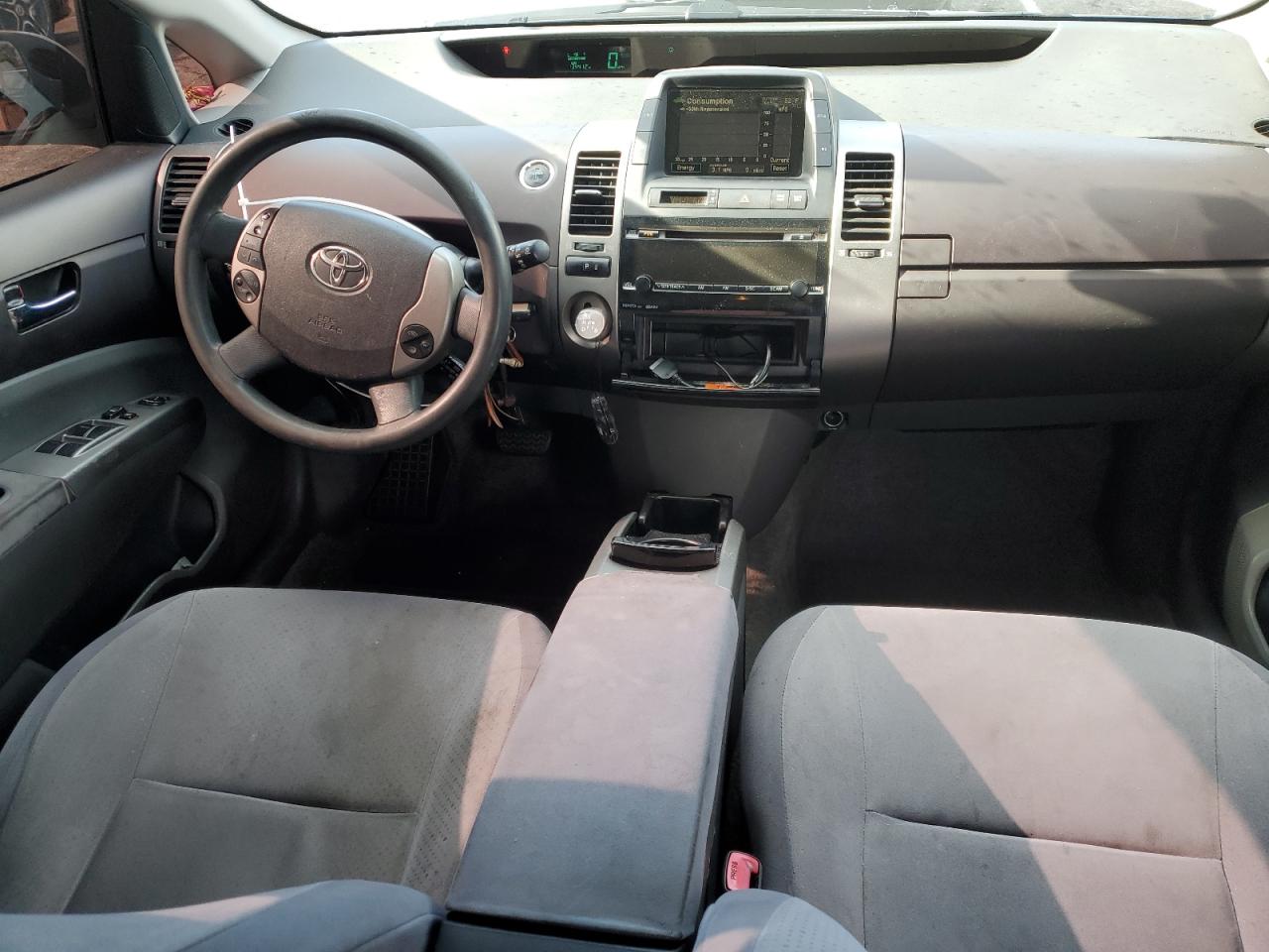 2004 Toyota Prius VIN JTDKB20U640024679 Copart auction photo, front end damage thumbnail 8