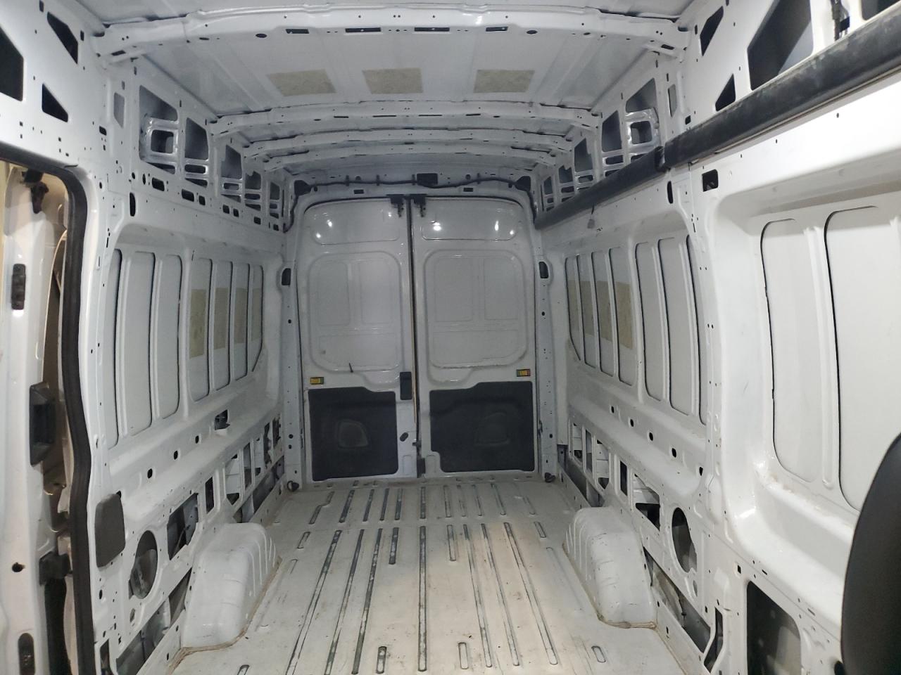 2022 Ford Transit VIN 1FTBR3X84NKA63657 Copart auction photo, front end / minor dent/scratches damage thumbnail 10