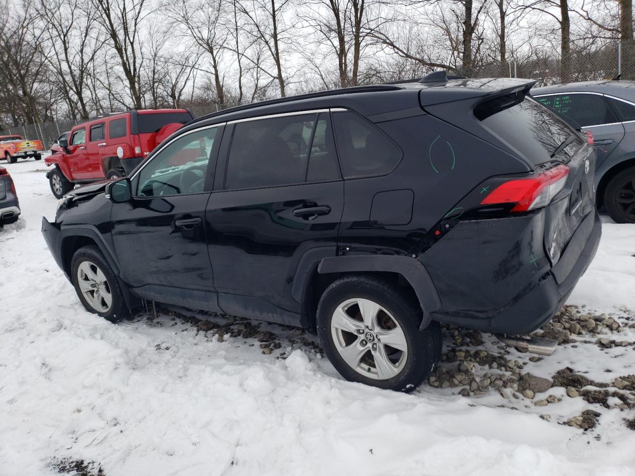 2021 Toyota RAV 4 VIN 2T3P1RFV9MC233218 Copart auction photo, front end / rear end damage thumbnail 2