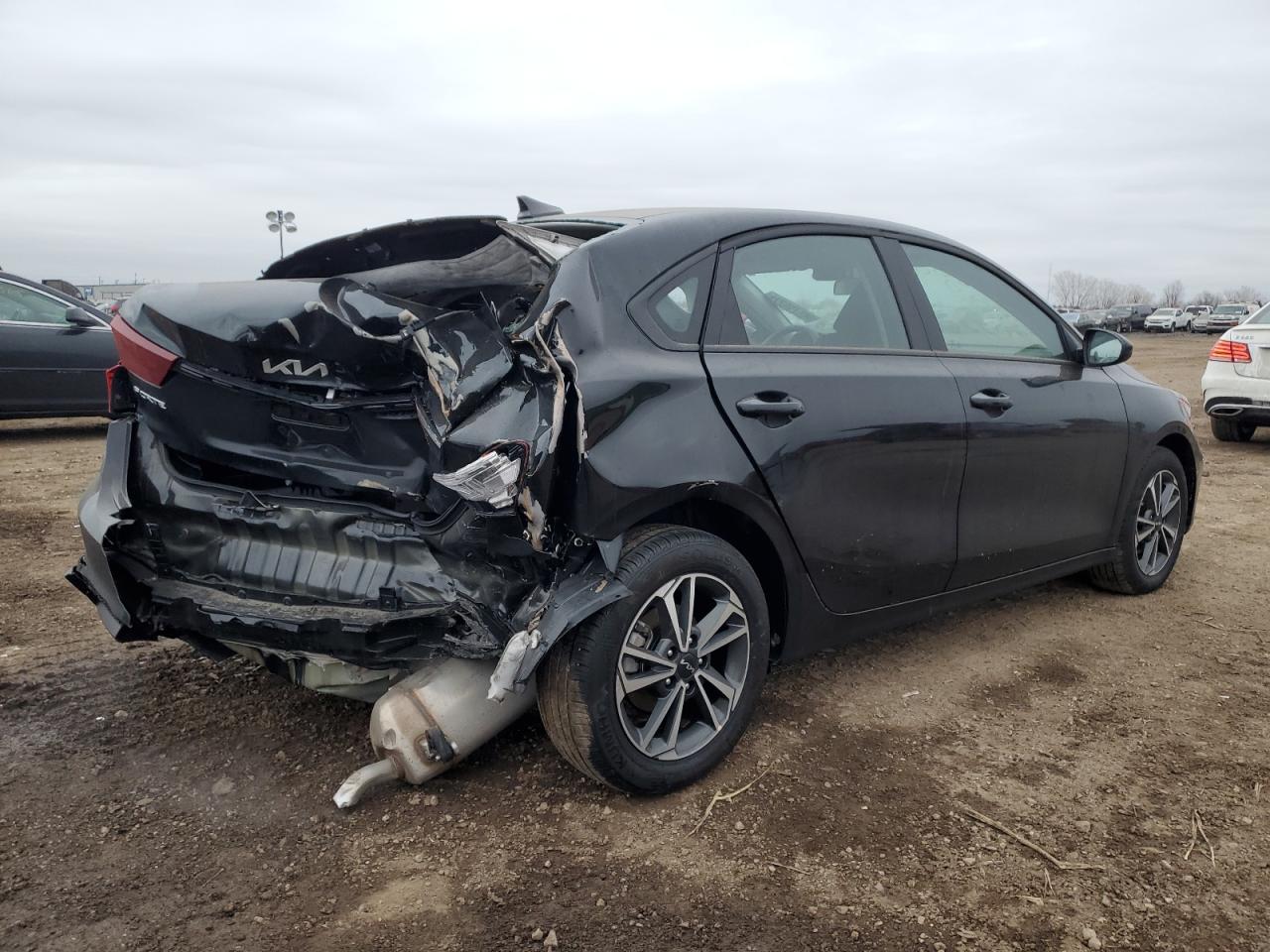 2024 KIA Forte VIN 3KPF24AD6RE816051 Copart auction photo, rear end / front end damage thumbnail 3
