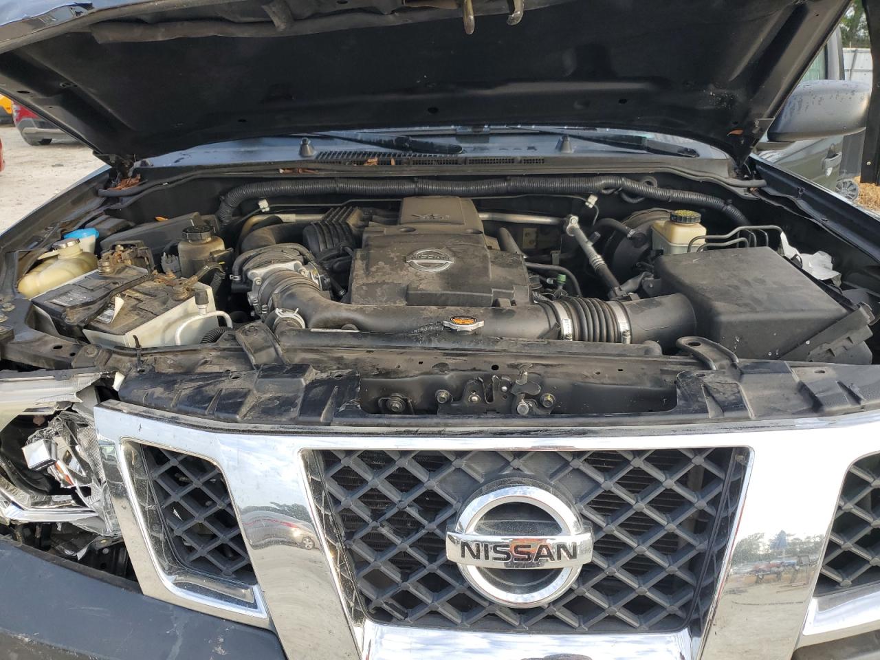 2015 Nissan Navara (Frontier) VIN 1N6AD0ER7FN744882 Copart auction photo, front end damage thumbnail 11