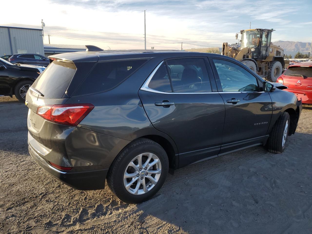 2018 Chevrolet Equinox VIN 2GNAXJEV4J6323509 Copart auction photo, front end damage thumbnail 3