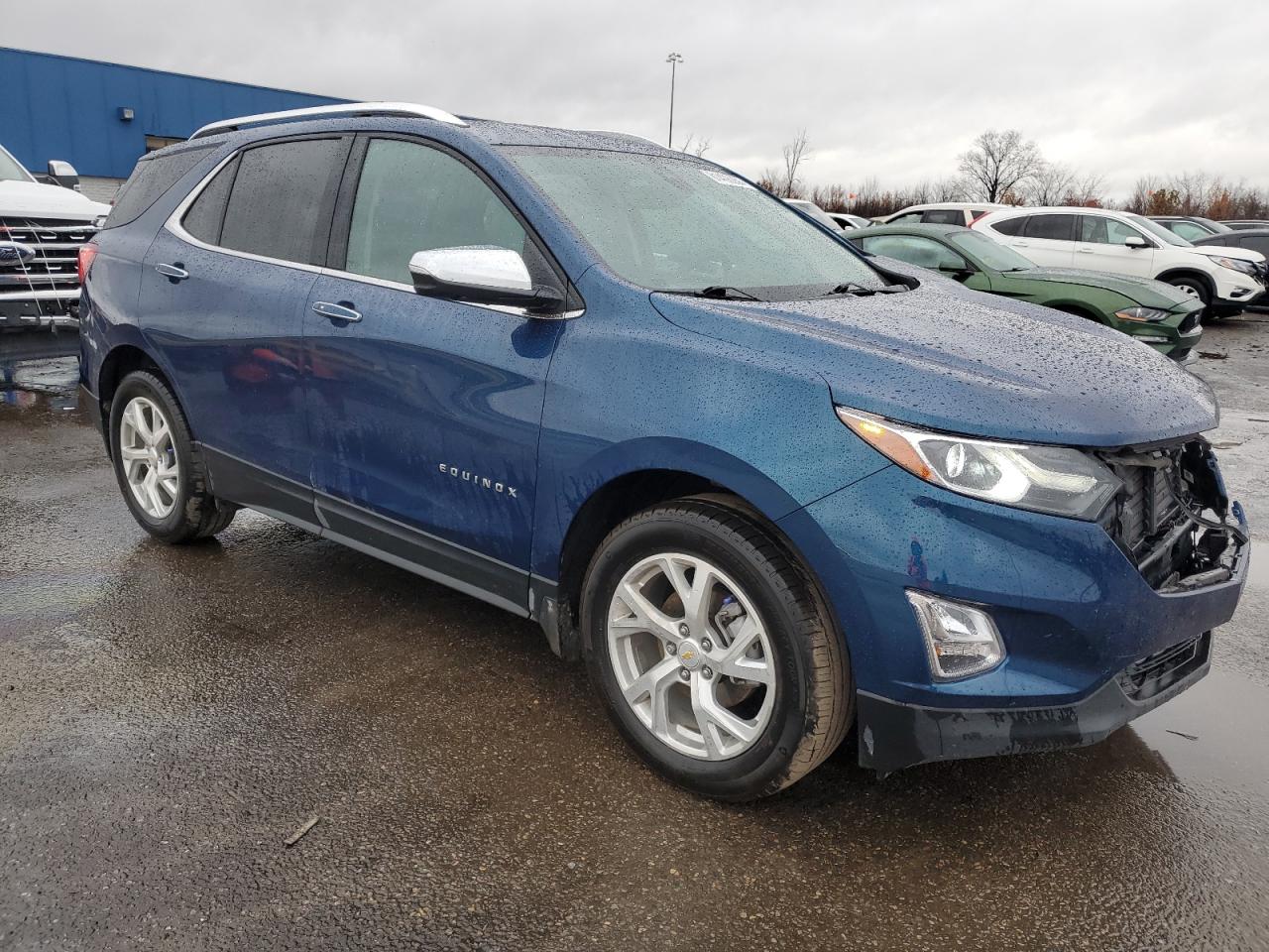 2021 Chevrolet Equinox VIN 2GNAXNEV2M6115897 Copart auction photo, front end damage thumbnail 4