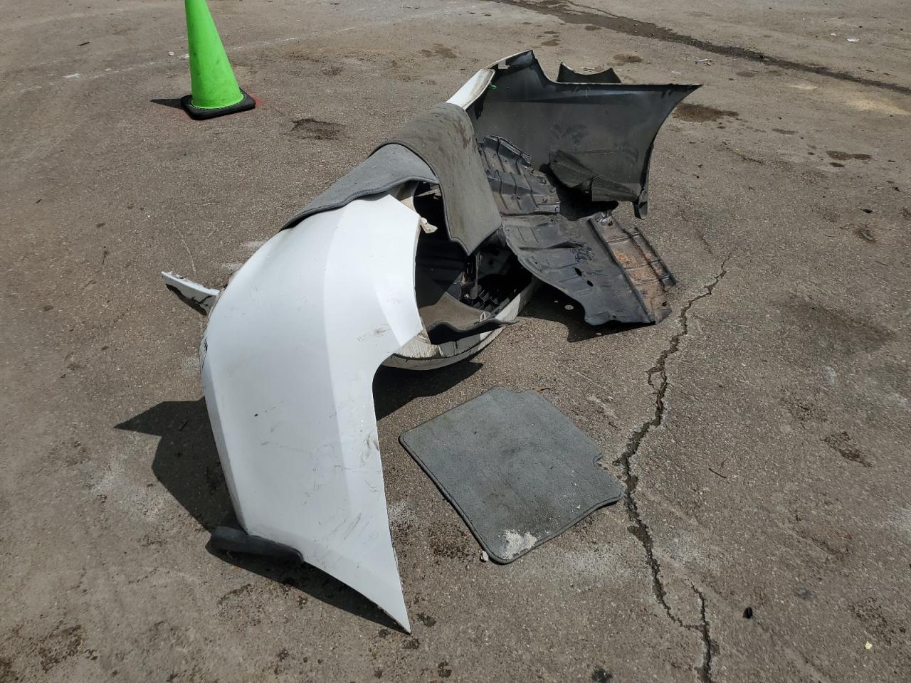 2015 Toyota Camry VIN 4T4BF1FK6FR447568 Copart auction photo, all over damage thumbnail 14