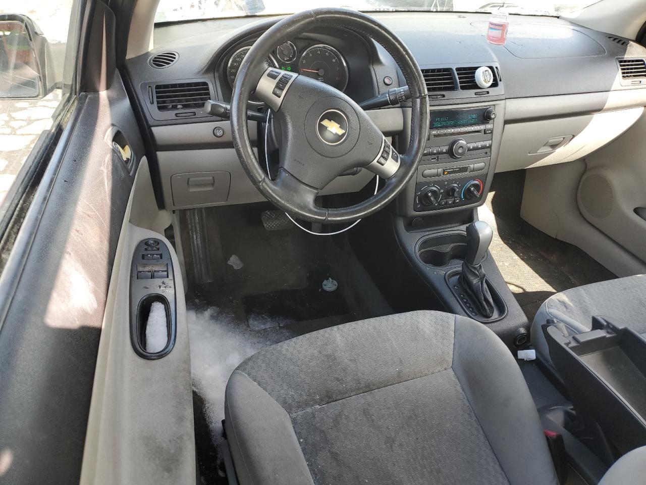 2009 Chevrolet Cobalt VIN 1G1AT18H697211907 Copart auction photo, front end damage thumbnail 8