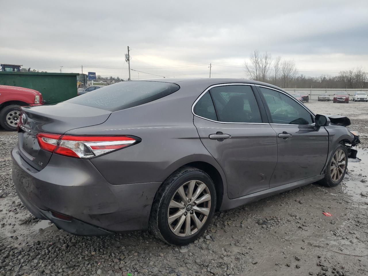 2018 Toyota Camry VIN 4T1B11HK7JU030281 Copart auction photo, front end damage thumbnail 3