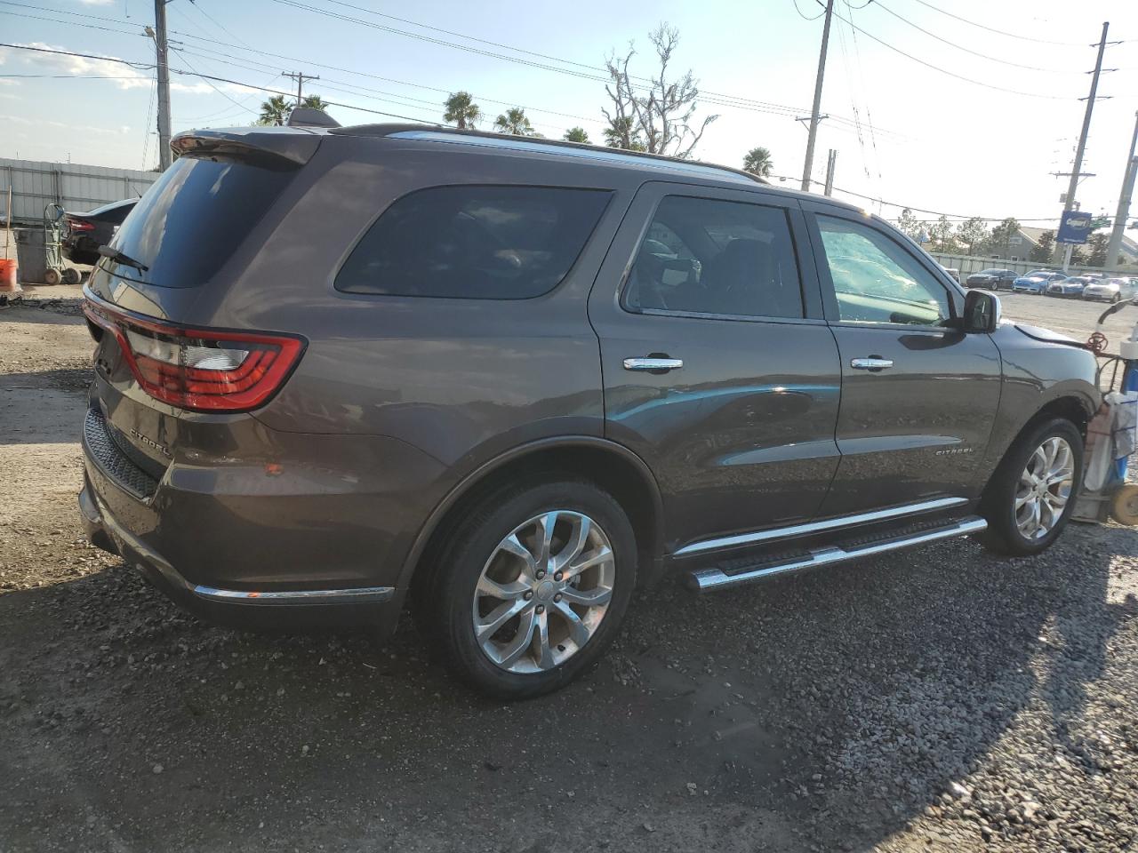 2018 Dodge Durango VIN 1C4RDHEGXJC143232 Copart auction photo, front end damage thumbnail 3