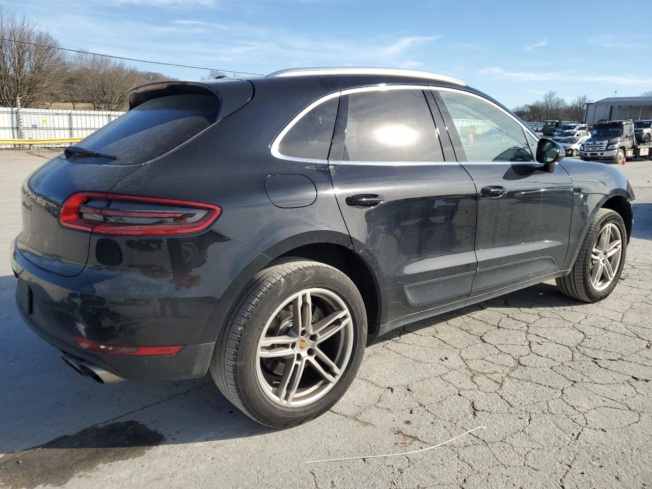 2016 Porsche Macan VIN WP1AB2A53GLB52446 Copart auction photo, front end / rejected repair damage thumbnail 3