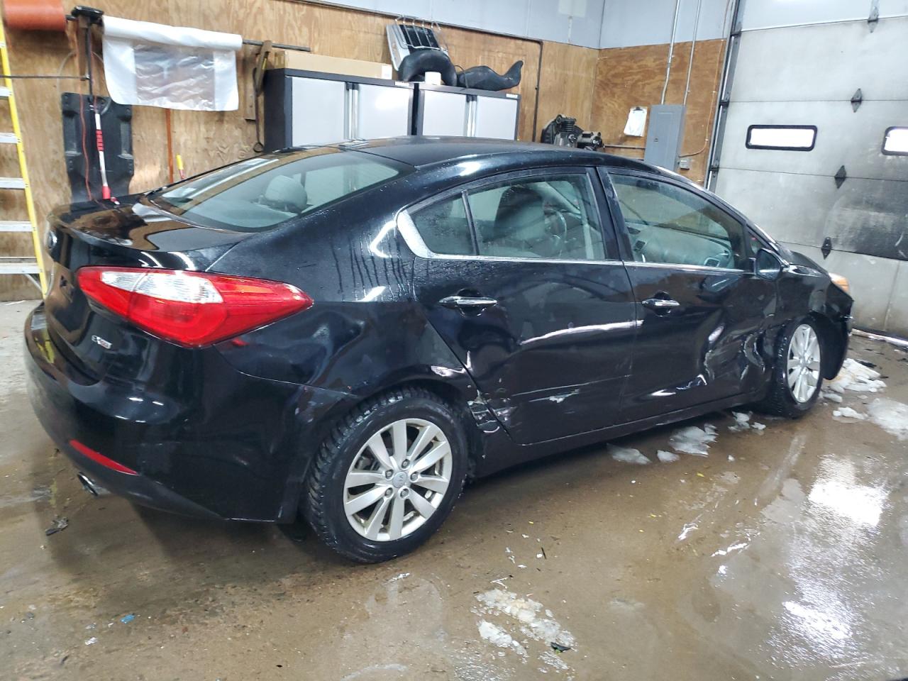 2014 KIA Forte VIN KNAFX4A87E5095178 Copart auction photo, side / undercarriage damage thumbnail 3