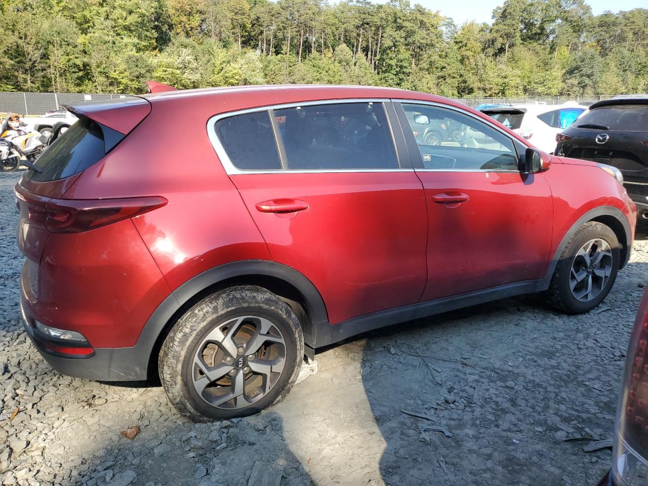 2021 KIA Sportage VIN KNDPM3AC6M7878218 Copart auction photo, vandalism damage thumbnail 3