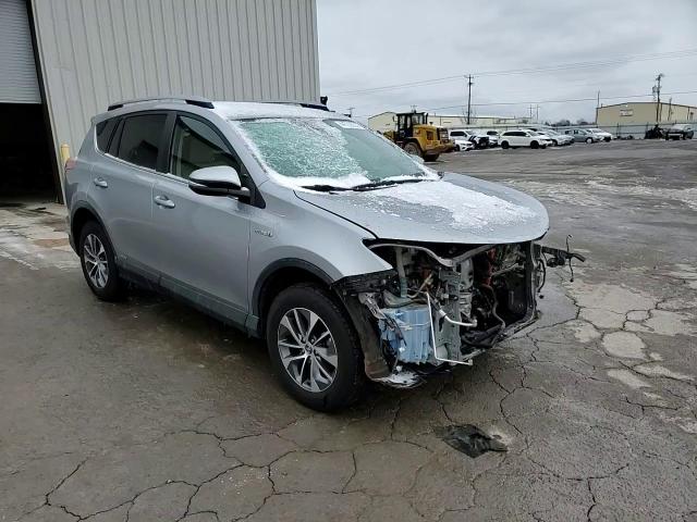 2017 Toyota RAV 4 VIN JTMRJREV5HD137565 Copart auction photo, front end / minor dent/scratches damage thumbnail 12