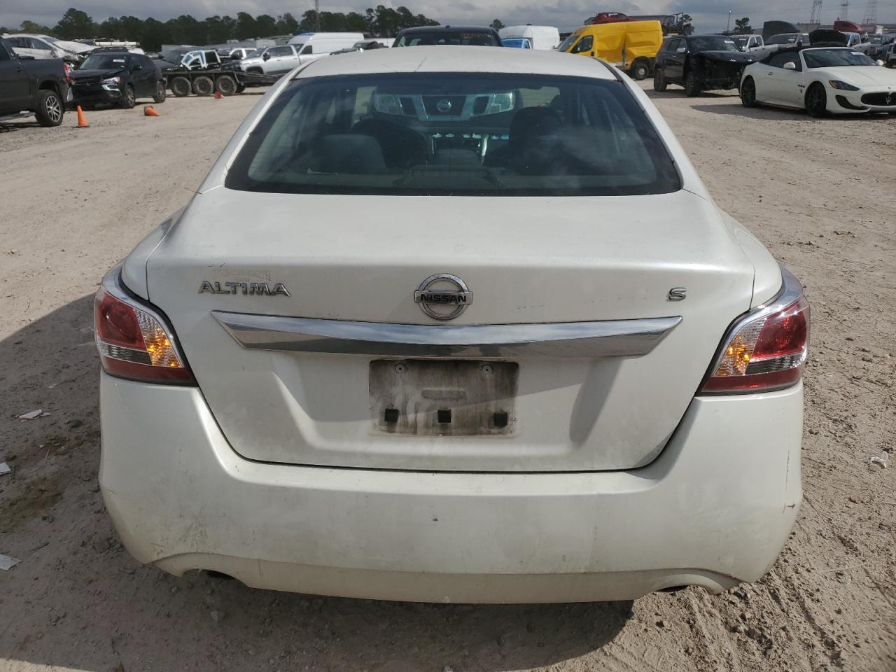 2015 Nissan Altima VIN 1N4AL3AP1FC185102 Copart auction photo, all over damage thumbnail 6