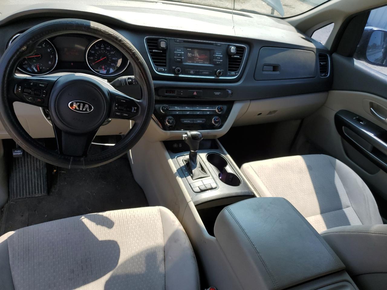2016 KIA Sedona VIN KNDMB5C15G6092159 Copart auction photo, side / front end damage thumbnail 8