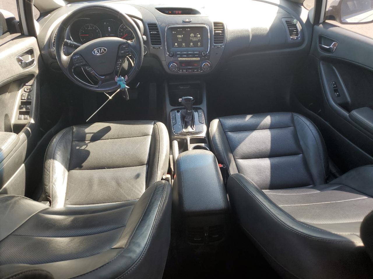 2017 KIA Forte VIN 3KPFL4A82HE003899 Copart auction photo, front end / minor dent/scratches damage thumbnail 8
