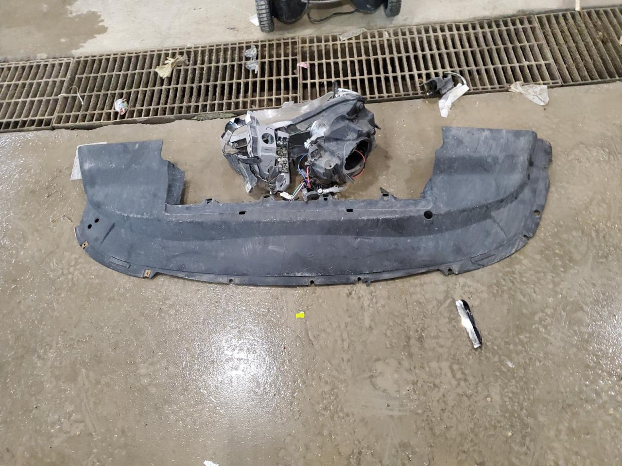 2014 Chrysler 300 VIN 2C3CCAEG9EH264776 Copart auction photo, all over damage thumbnail 12