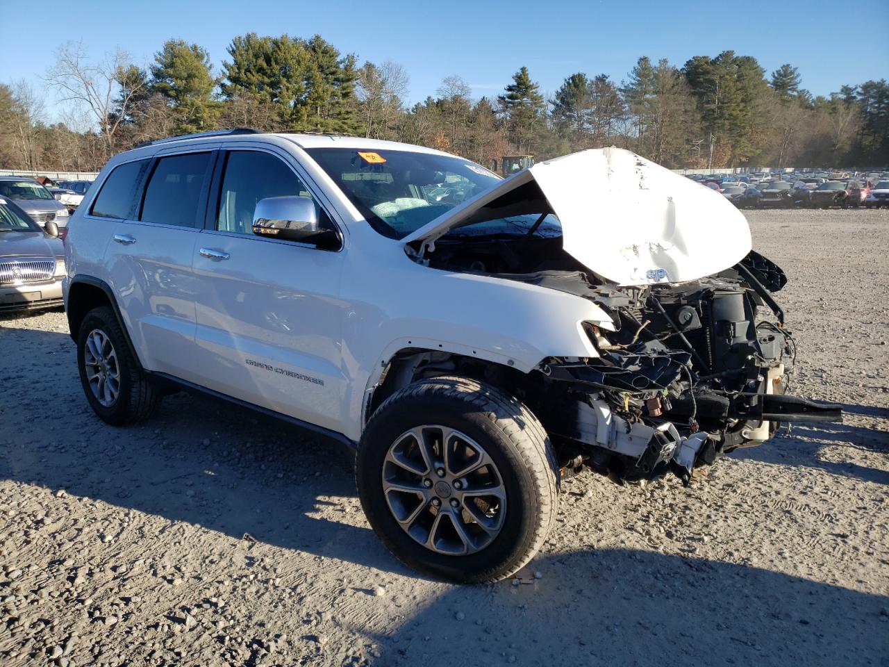2014 Jeep Grand Cherokee VIN 1C4RJFBG1EC447699 Copart auction photo, front end / minor dent/scratches damage thumbnail 4