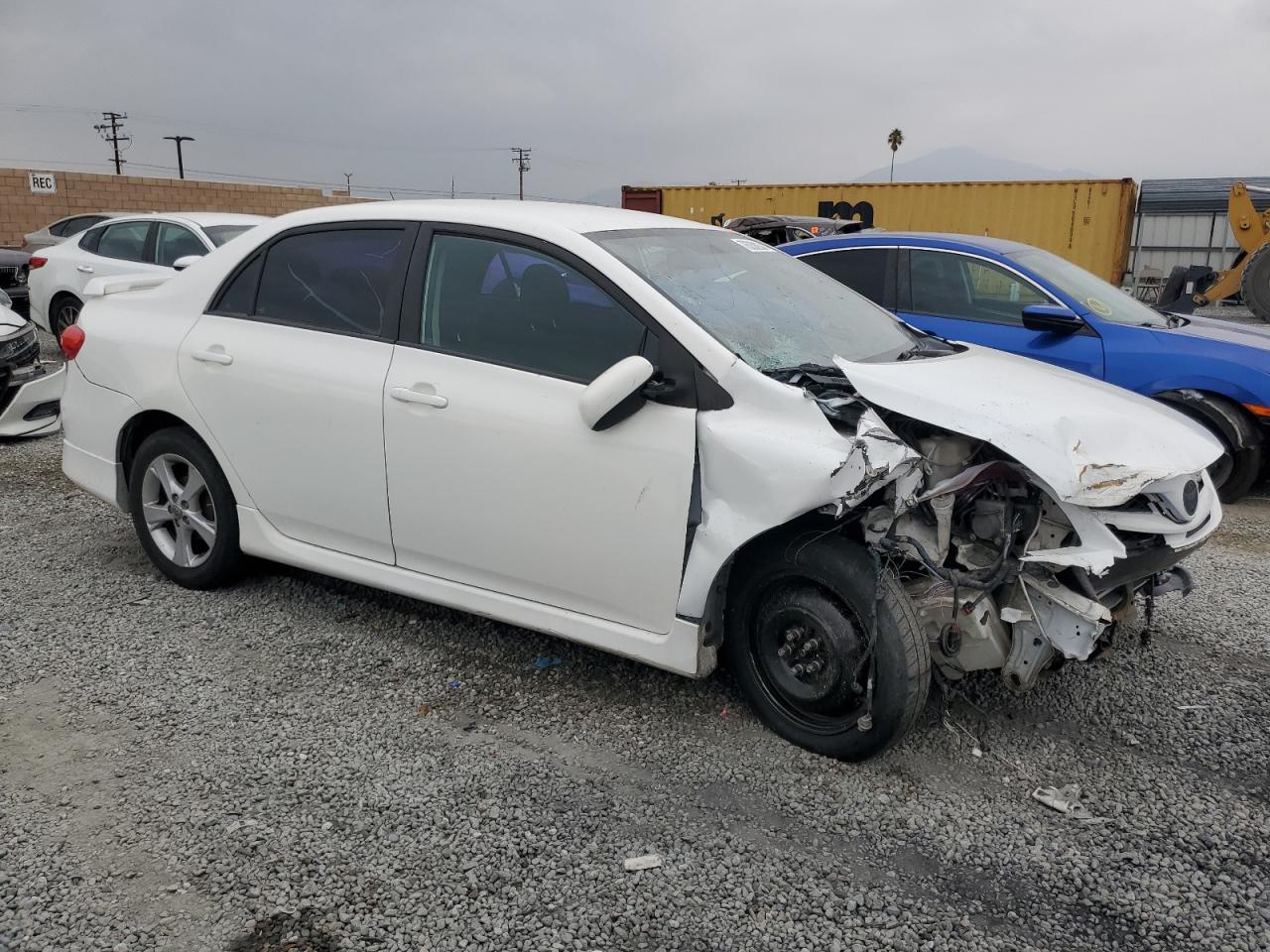 2011 Toyota Corolla VIN 2T1BU4EE0BC639531 Copart auction photo, front end damage thumbnail 4