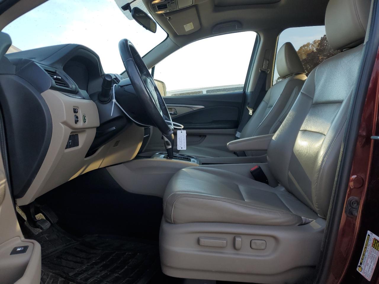 2019 Honda Ridgeline VIN 5FPYK3F52KB008467 Copart auction photo, rear end damage thumbnail 7