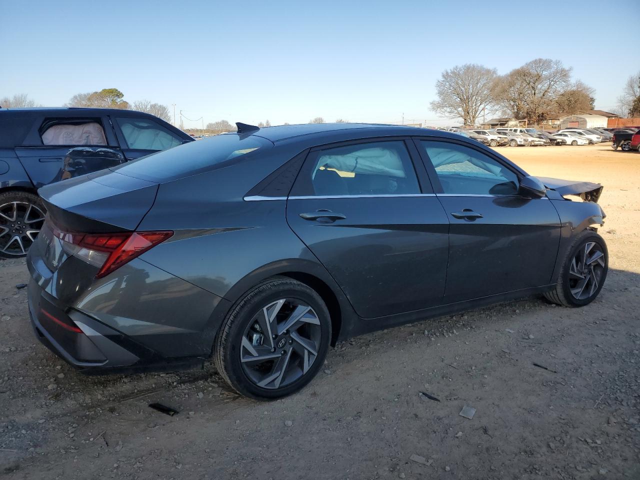 2024 Hyundai Elantra VIN KMHLN4DJ7RU102759 Copart auction photo, front end damage thumbnail 3