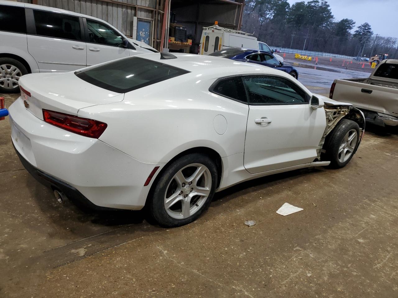 2017 Chevrolet Camaro VIN 1G1FB1RSXH0111786 Copart auction photo, front end damage thumbnail 3