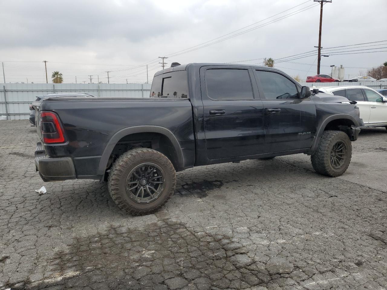 2019 RAM 1500 VIN 1C6SRFLT7KN662887 Copart auction photo, front end damage thumbnail 3