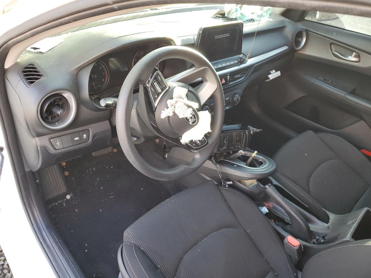 2020 KIA Forte VIN 3KPF24AD4LE232996 Copart auction photo, all over damage thumbnail 8