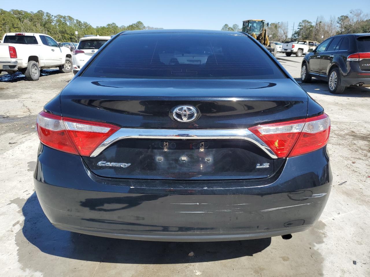2015 Toyota Camry VIN 4T1BF1FK1FU992961 Copart auction photo, front end damage thumbnail 6