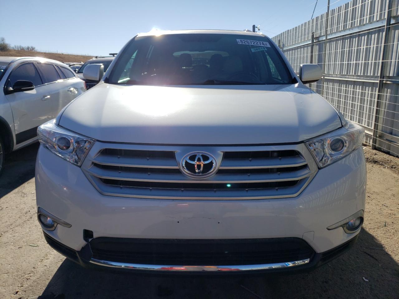 2011 Toyota Highlander VIN 5TDBK3EH7BS045651 Copart auction photo, rear end / minor dent/scratches damage thumbnail 5
