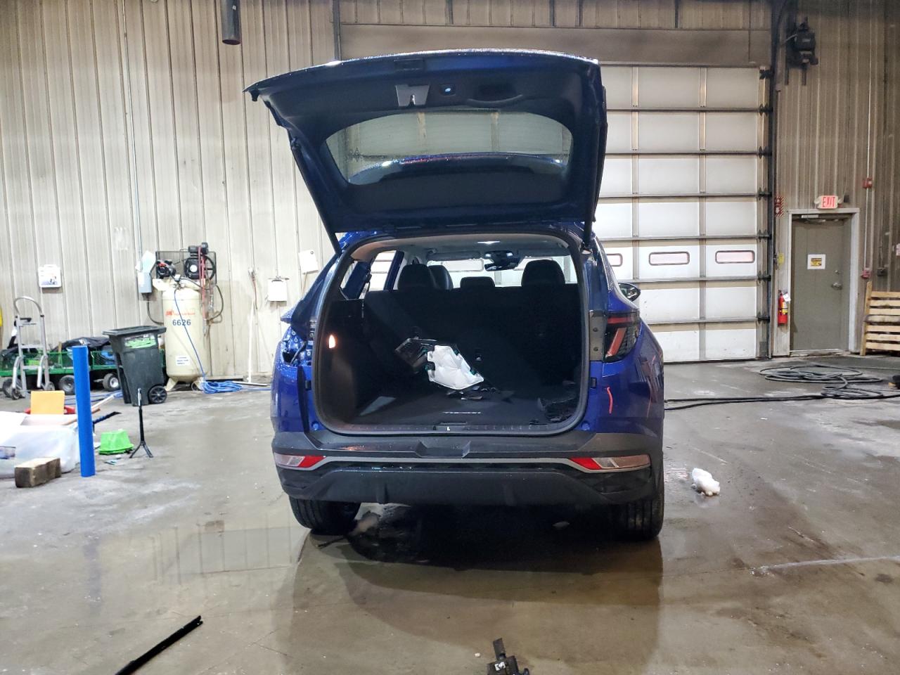 2023 Hyundai Tucson VIN 5NMJFCAE2PH212987 Copart auction photo, side / front end damage thumbnail 6