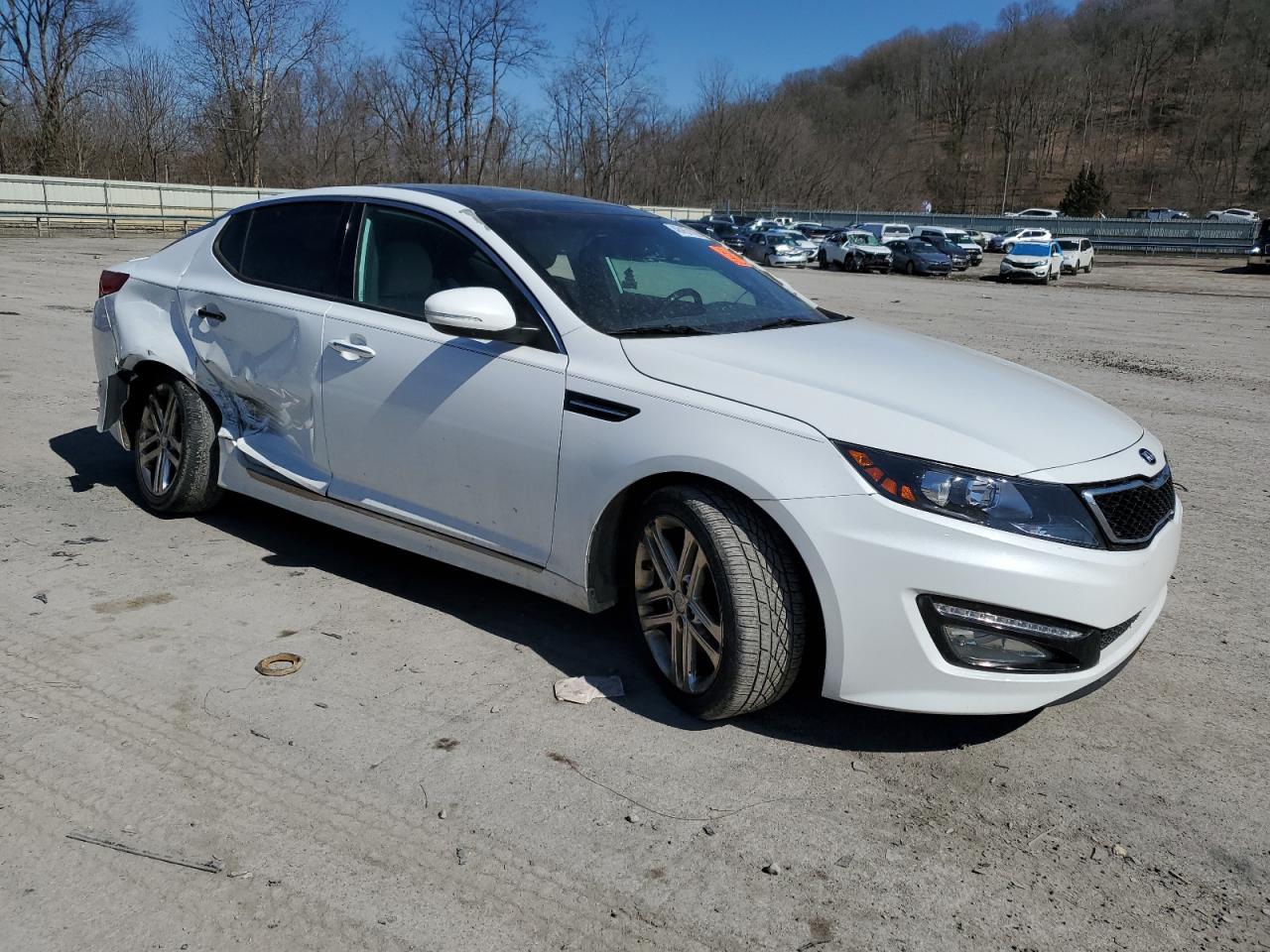 2013 KIA Optima VIN 5XXGR4A69DG161675 Copart auction photo, side / rear end damage thumbnail 4
