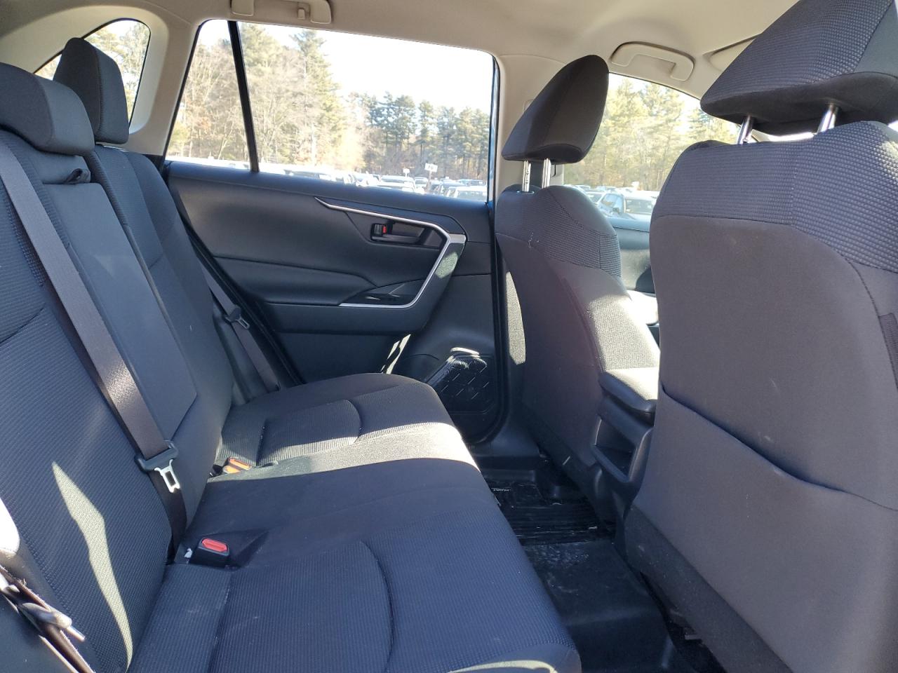 2019 Toyota RAV 4 VIN JTMH1RFV7KJ011954 Copart auction photo, front end damage thumbnail 11