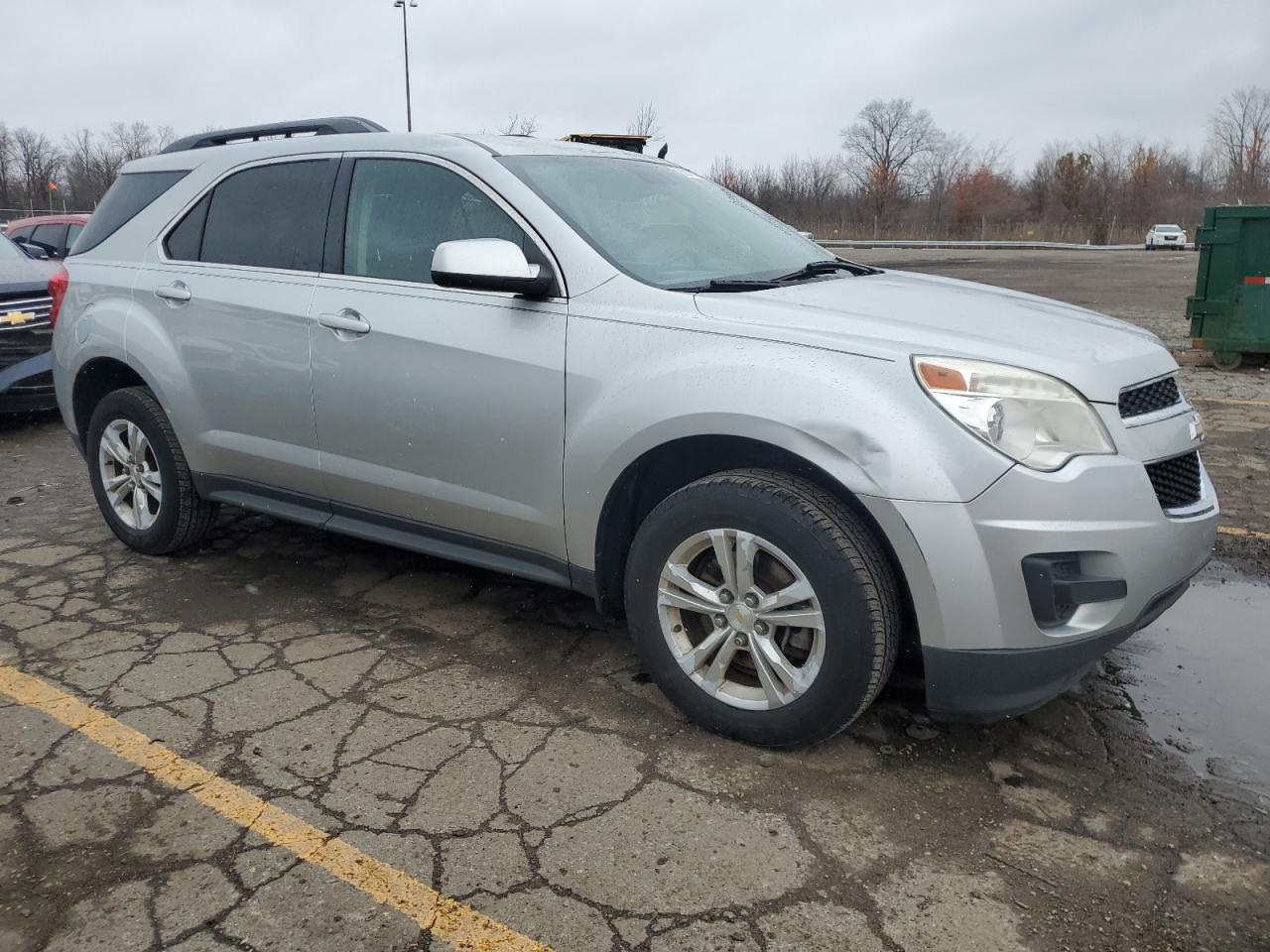 2015 Chevrolet Equinox VIN 2GNALBEK4F1138081 Copart auction photo, front end damage thumbnail 4