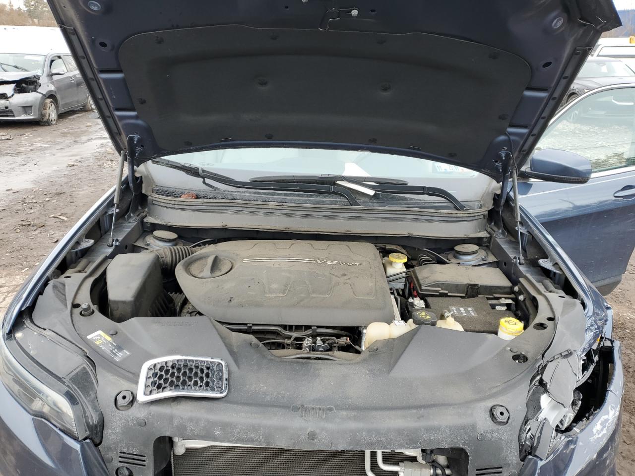 2021 Jeep Grand Cherokee VIN 1C4PJMDX2MD195124 Copart auction photo, rear end / front end damage thumbnail 14
