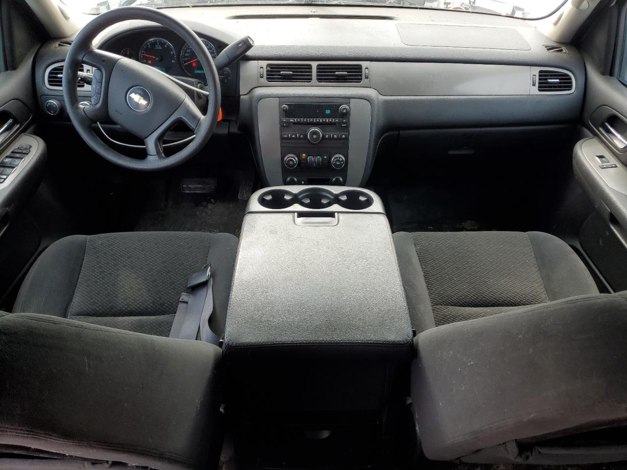 2008 Chevrolet Tahoe VIN 1GNFK130X8R230262 Copart auction photo, burn - engine damage thumbnail 8