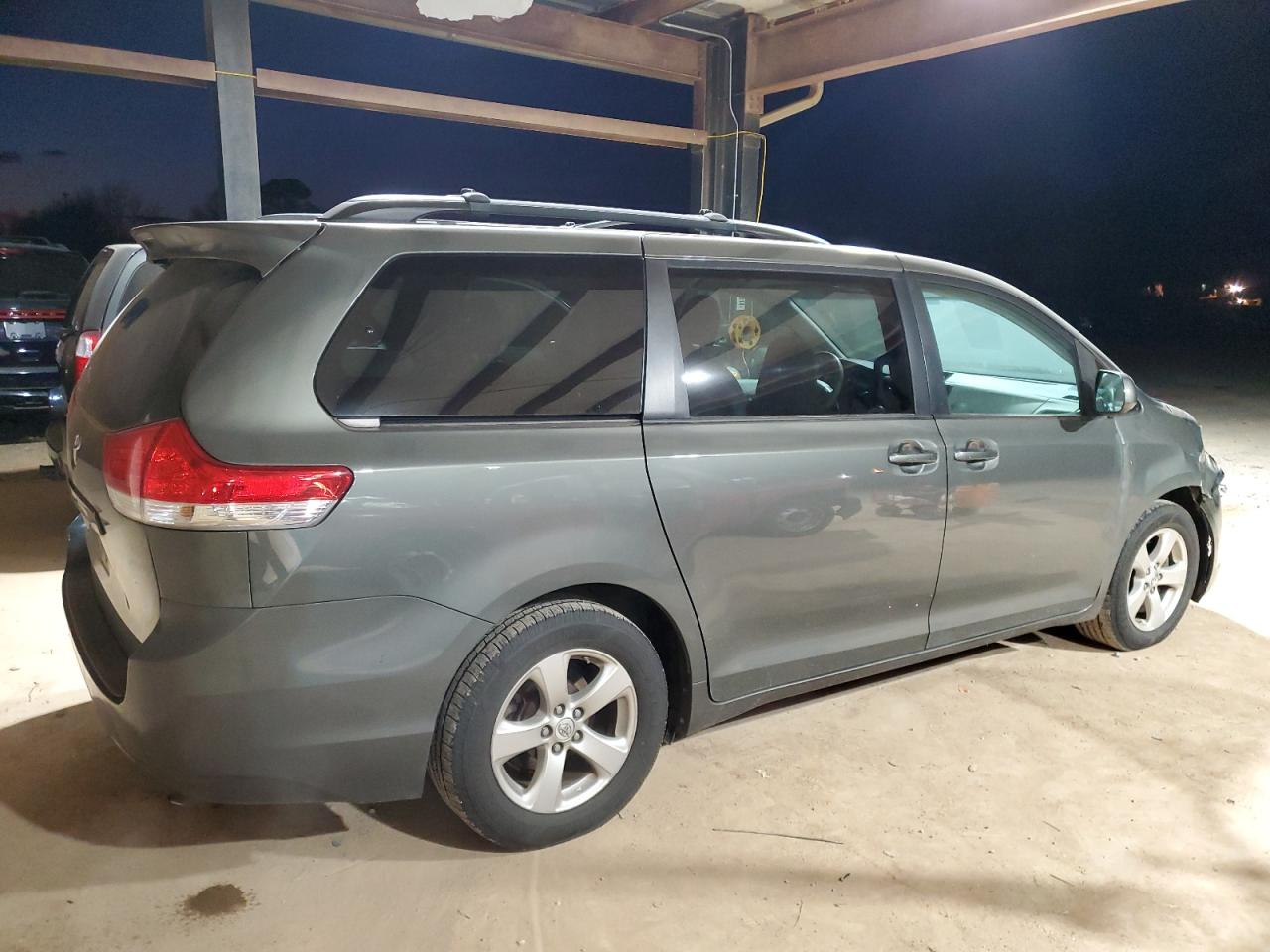 2012 Toyota Sienna VIN 5TDKK3DC1CS199960 Copart auction photo, front end damage thumbnail 3