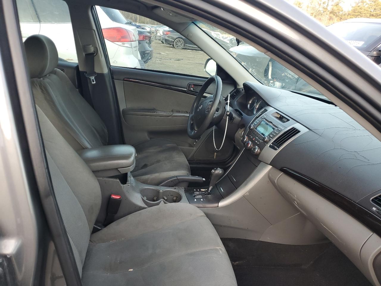 2009 Hyundai Sonata VIN 5NPET46C19H452075 Copart auction photo, side / front end damage thumbnail 7