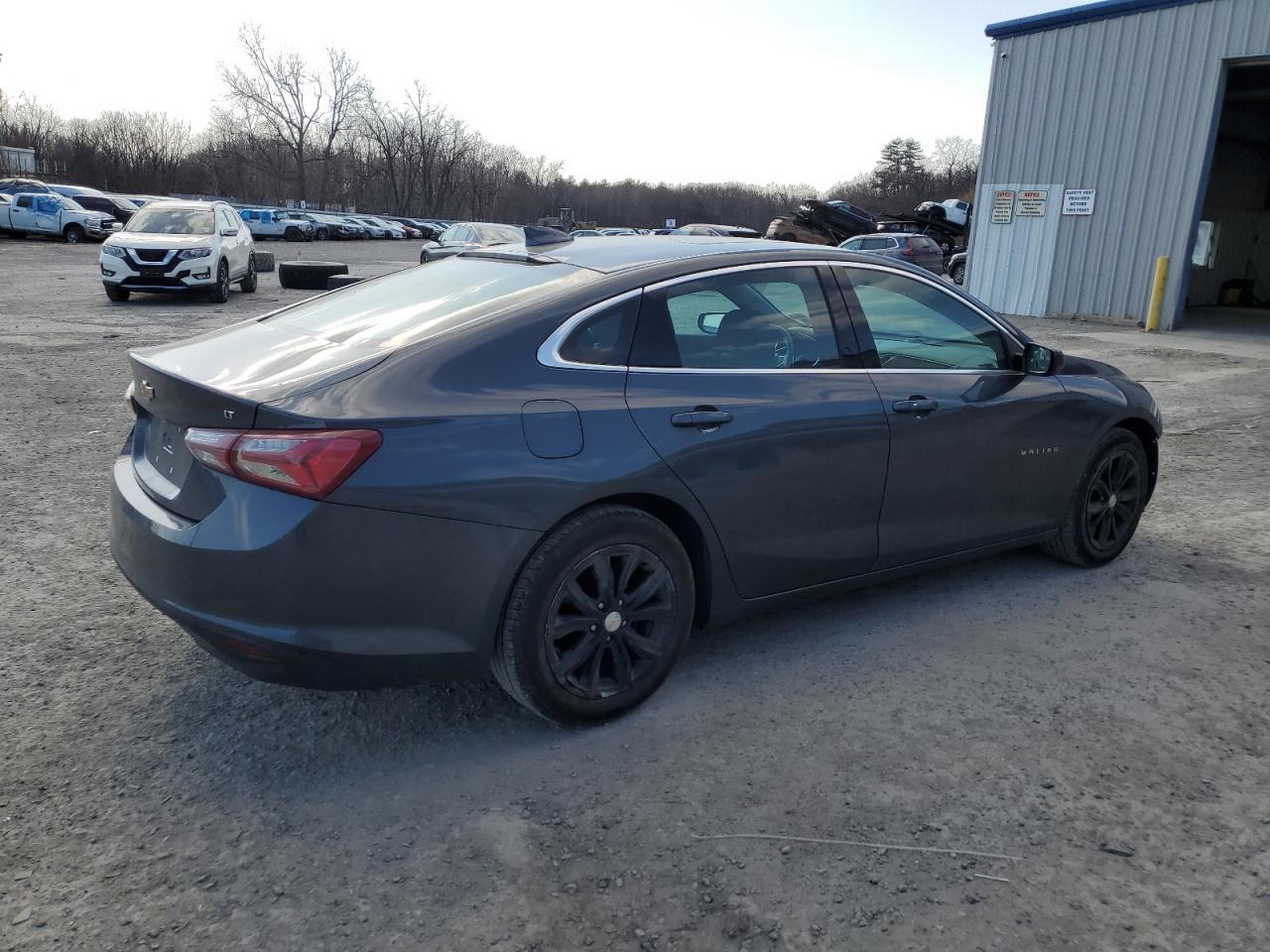 2020 Chevrolet Malibu VIN 1G1ZD5ST1LF103230 Copart auction photo, front end damage thumbnail 3