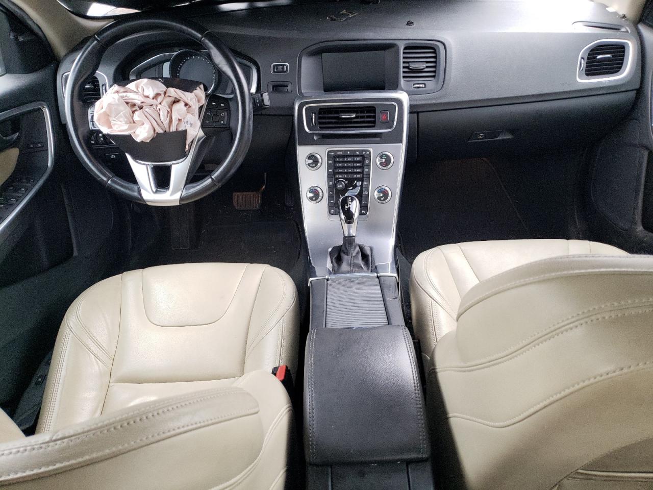 2018 Volvo S60 VIN YV126MFL7J2466590 Copart auction photo, front end / minor dent/scratches damage thumbnail 8