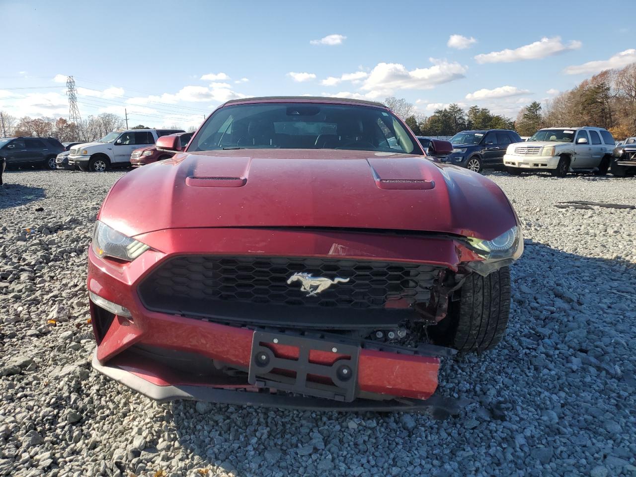 2019 Ford Mustang VIN 1FATP8UH5K5188632 Copart auction photo, front end damage thumbnail 5