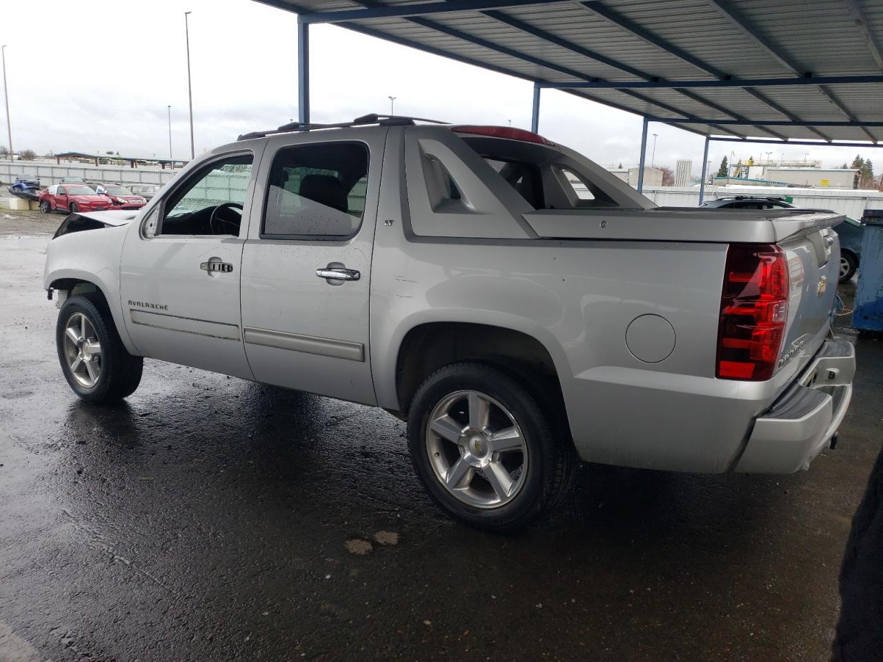 2011 Chevrolet Avalanche VIN 3GNMCFE06BG310213 Copart auction photo, all over damage thumbnail 2